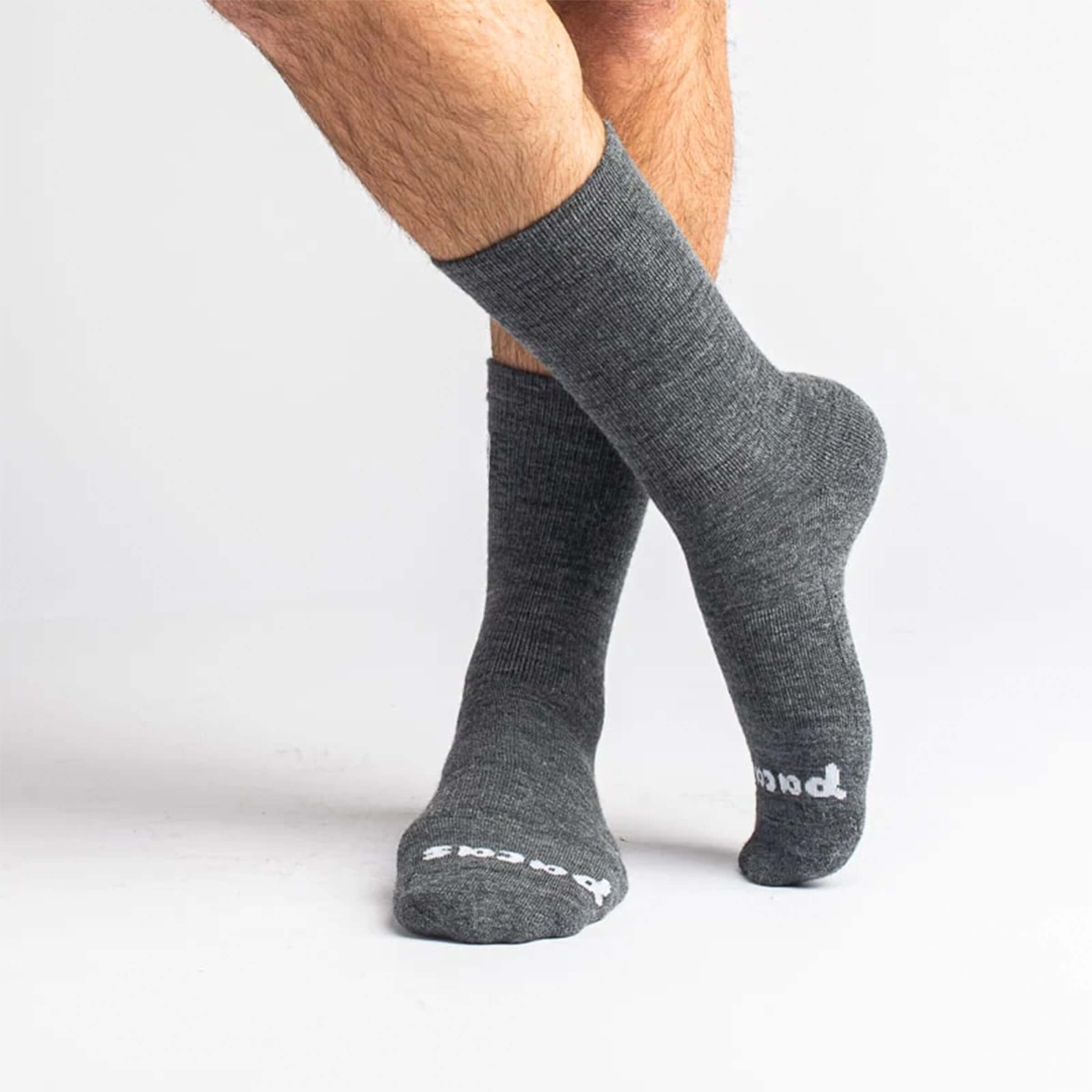 Large / Extra-Large (US: 10.5 - 14+) / SERAPE STRIPE/Black & SERAPE STRIPE/Gray & TOP STRIPE/Gray & TOP STRIPE/Charcoal